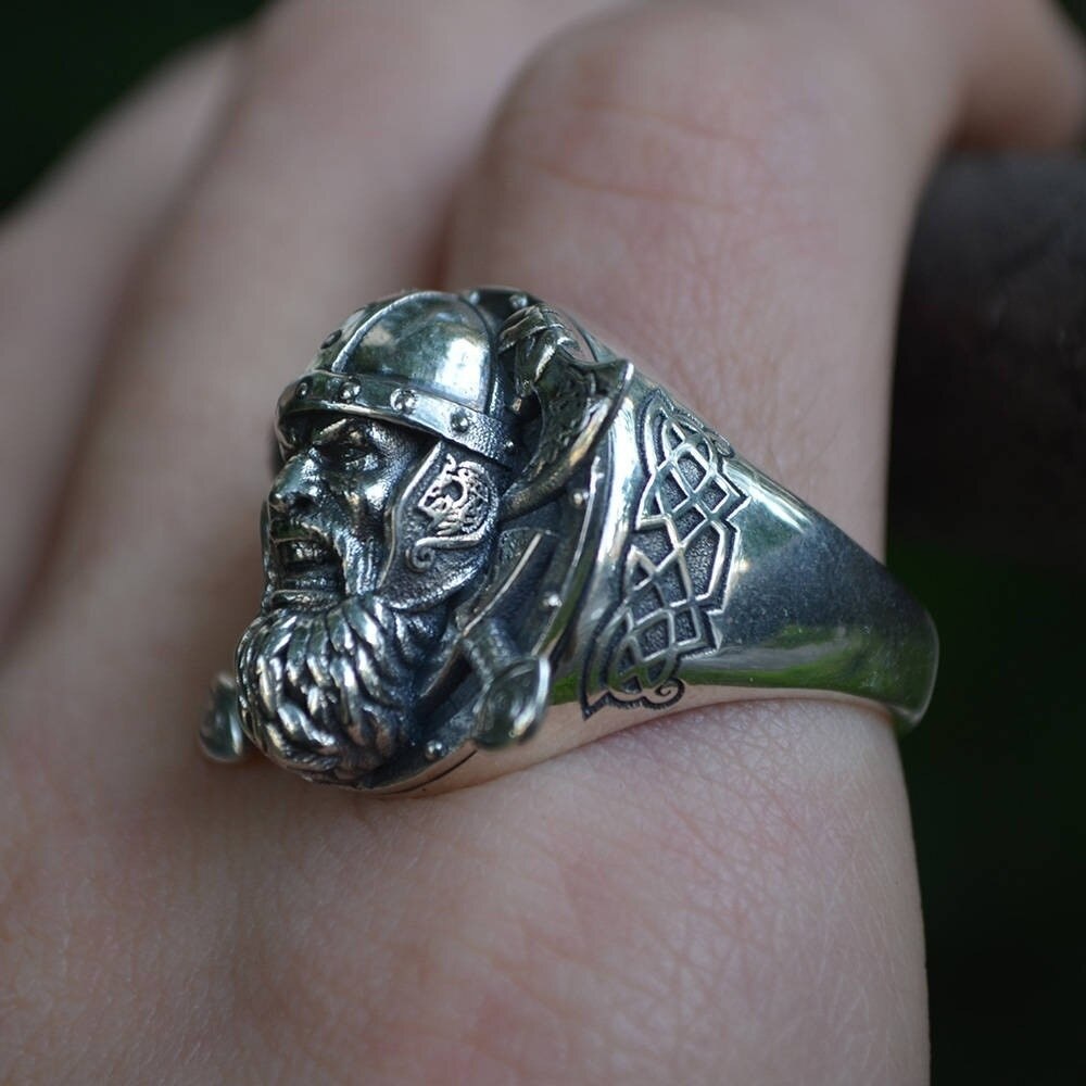 Retro Double Axe Warrior Pattern Ring Men's Ring Metal Black Ring Viking Jewelry Accessories Party Gift