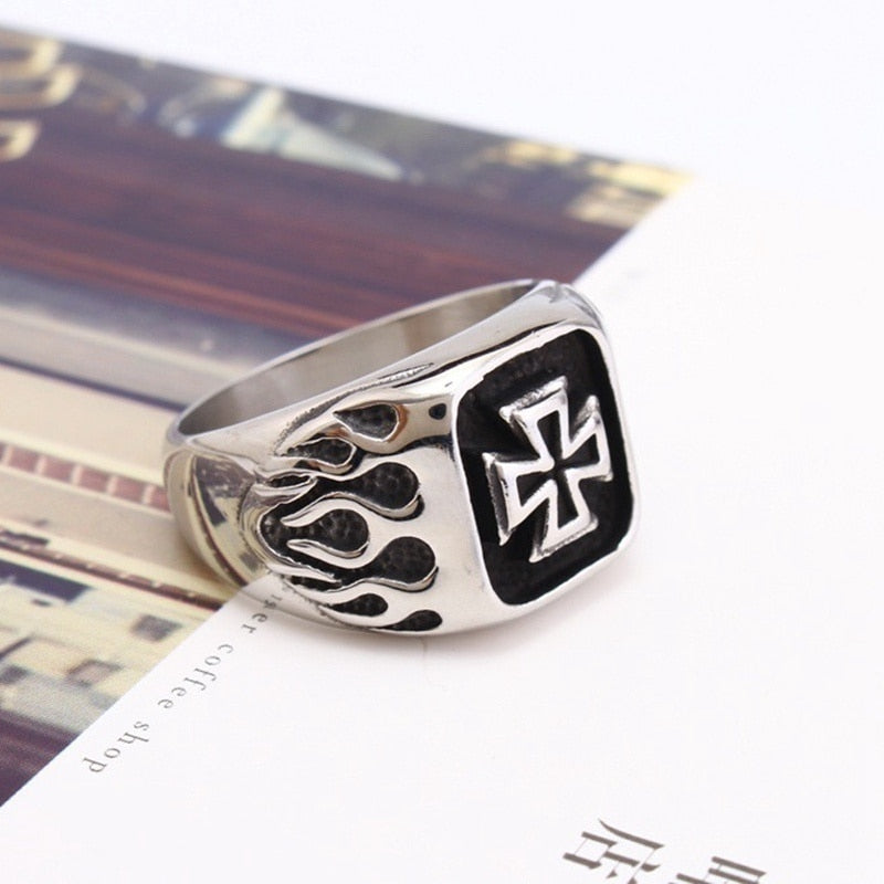 Retro Flame Printing Celtic Cross Pattern Ring Men's Ring Vintage Metal Ring Accessories Party Jewelry