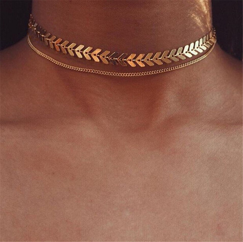 Summer Women's Neckchain Fishbone Clavicle Chain Simple Sequin Short Necklace Beach Body Chain Girl's Gift Party
