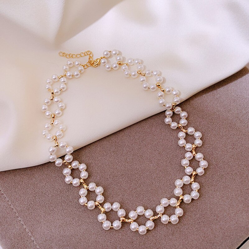 Sweet Naive and Romantic Necklaces For Women Korean Style Vintage Pearl Clavicle Chain Trendy String Beaded Bohemian Jewelry