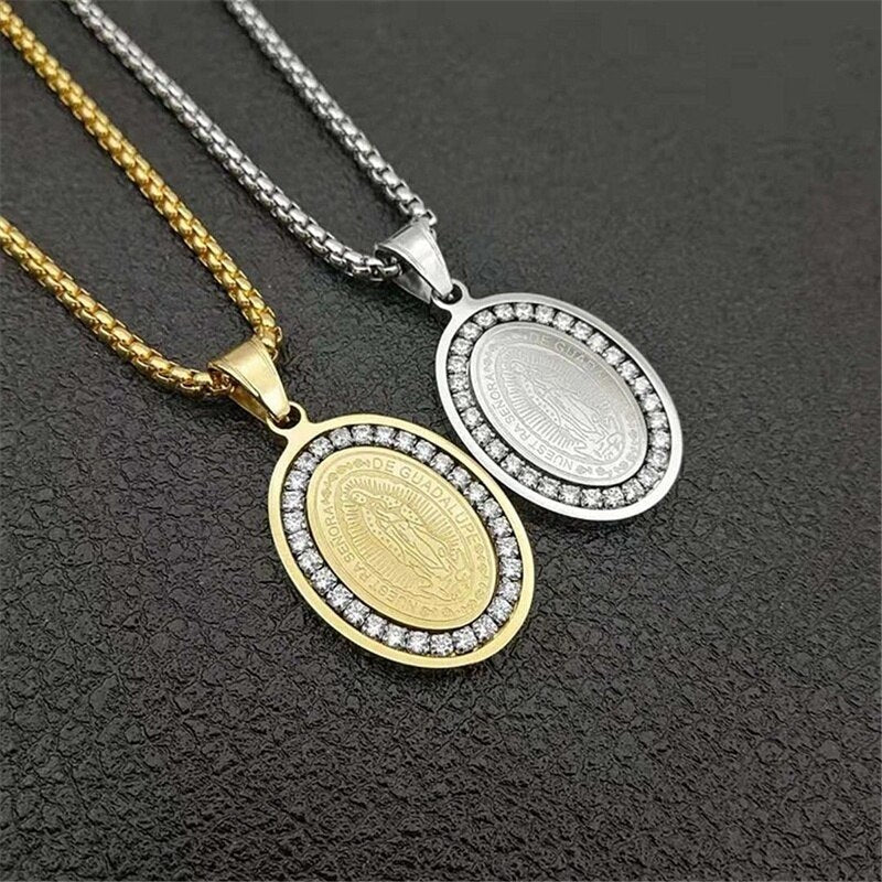 Trendy Bohemian Crystal Inlaid Necklace Virgin Mary Pendant for Women Metal Oval Sliding Necklace Clavicle Chain Accessories