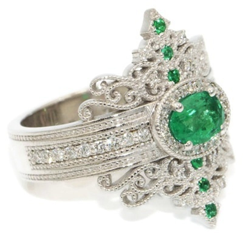 Trendy Bohemian Crystal Inlaid Ring Women Ring Green Stone Embedded Ring Accessories Aristocratic Palace Jewelry