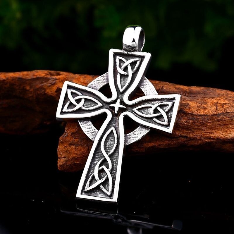 Trendy Celtic Cross Pendant Necklace Men's Necklace Sliding Metal Cross Necklace Pendant Accessories Party Jewelry