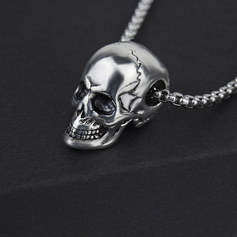 Trendy Horror Skull Head Pendant Necklace Men's Metal Accessories Hip Hop Jewelry Party Gift