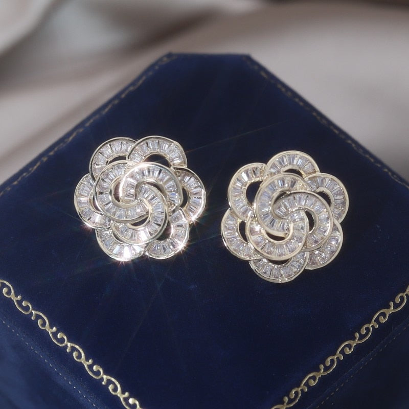 design jewelry 14K gold plated  zircon hollow camellia small version earring elegant women's party accessories