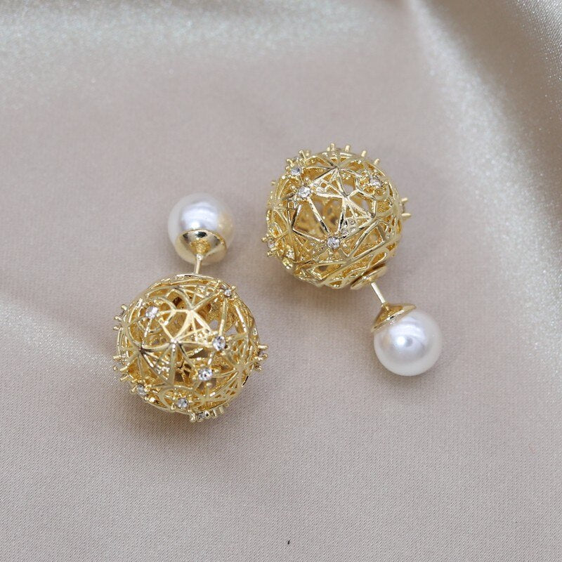 jewelry design 14K gold plated hollow metal ball before after wearing earring Elegant women's daily work accessories