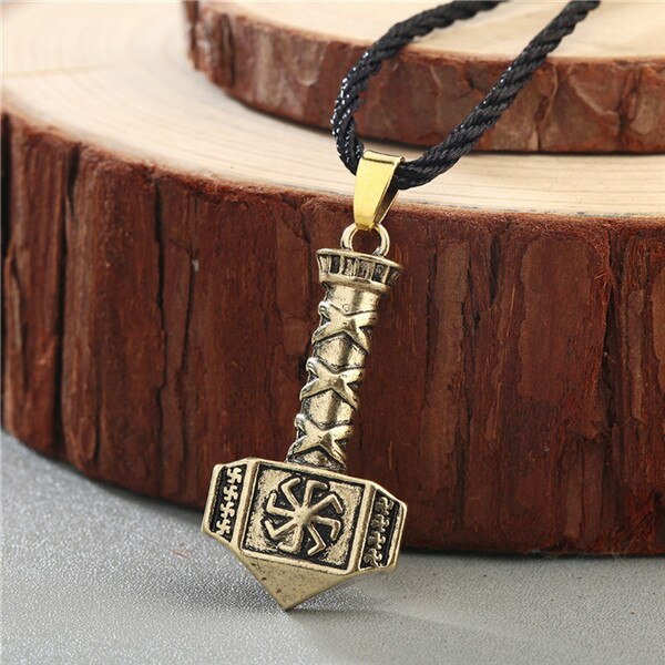 Norse Statement Viking Necklace Men' Pagan Jewelry Wolf Axe Hammer Thor Amulet Symbol Slavic Punk Vintage Women Necklace Gift