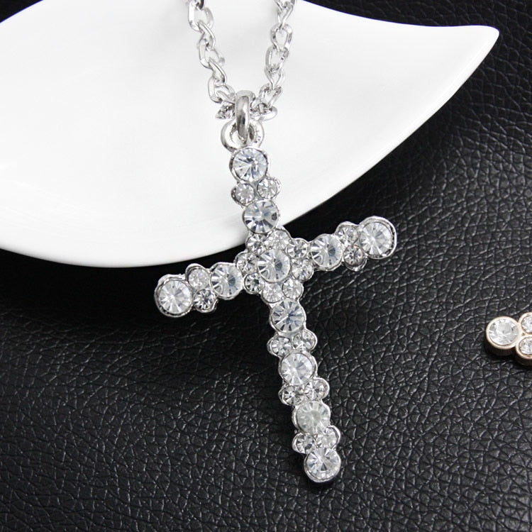 Simple Silver Cross Pendant Necklace Rhinestones Big Pendant Long Chain Necklaces for Women Jesus piece nke-m78