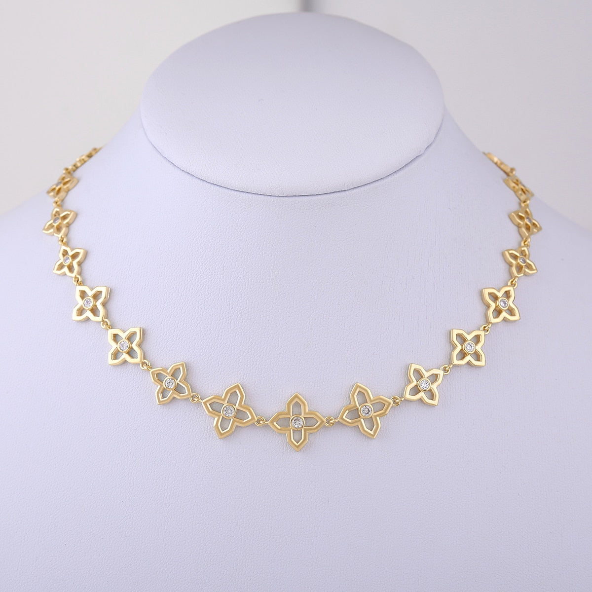 OYB Korean style four-leaf clover necklace three-piece set female golden collars ,clover short necklace popular jewelry