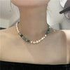 Origin Summer Simple Asymmetry Green Stone Beaded Chokers Necklace for Women Imitation Pearl Metal Round Bead Necklace Jewelry
