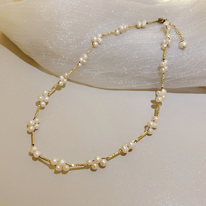 Origin Summer Unique Design Freshwater Pearl Flower Beaded Chokers Necklace for Women Trendy Gold Color Metal Necklace Jewellery