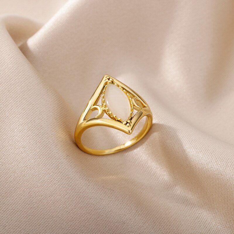 Oval White Opal Rings for Women Stainless Steel Gold Color Finger Ring Irregular Wedding Couple Aesthetic anillos mujer