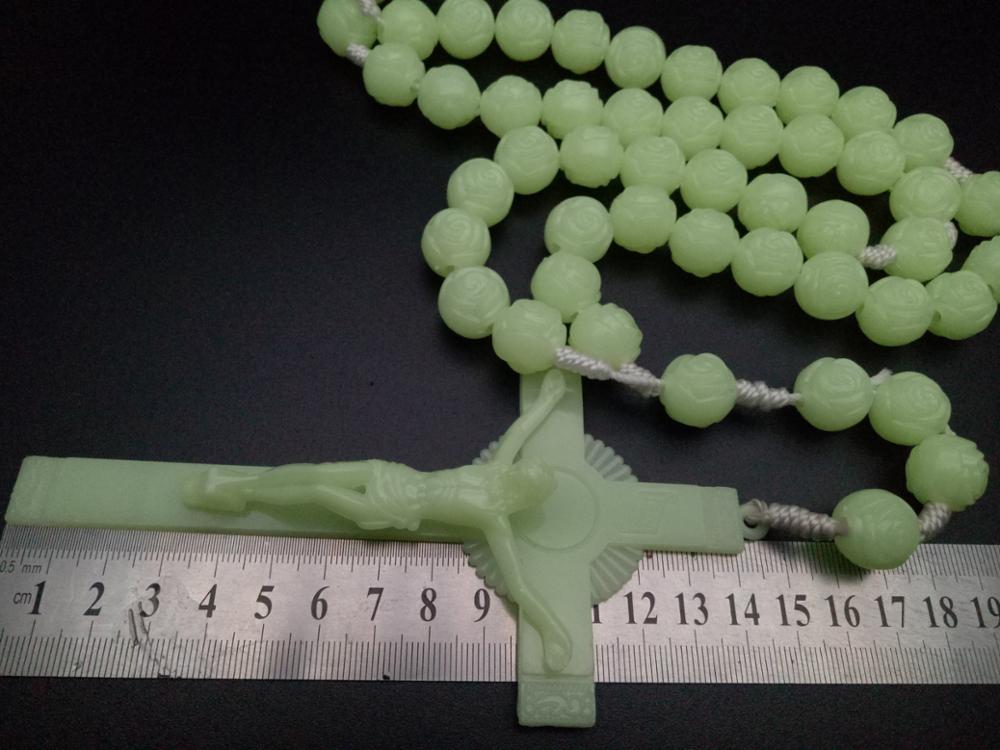 Oversized hanging decoration Catholic cross rosary 20mm luminous luminous necklace wall rosary