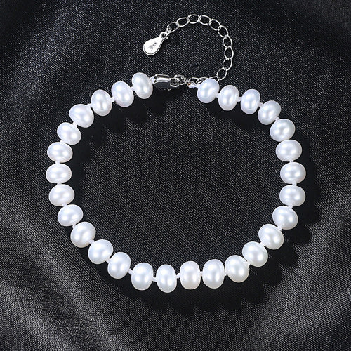 brand Trendy Natural Pearl Bracelets Adjustable For Ladies Four Seasons Style Three Colors Are Available ,Send Free Box