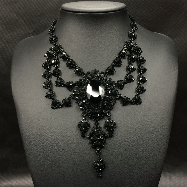 PPG&PGG New Women Fashion Accessories Luxury Black Rhinestone Long Chain Pendants Crystal Bib Chokers Necklace