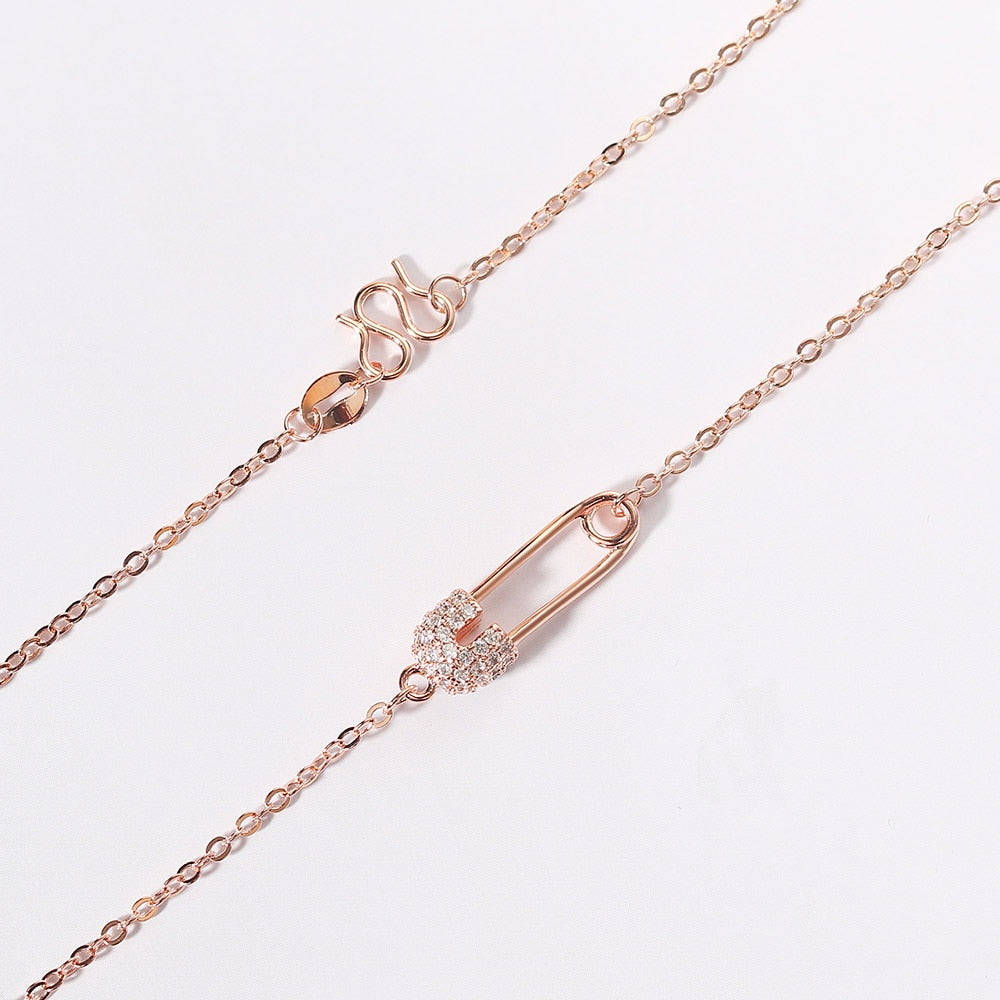 Paper Clip Shaped Pendant Necklace For Women Unique Hollow Out Zircon Pin 3 Color Collarbone Chain Gift Jewelry KBN260