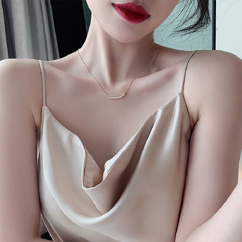 Pearl necklace Female Minority design sense clavicle chain net red simple temperament neck chain jewelry