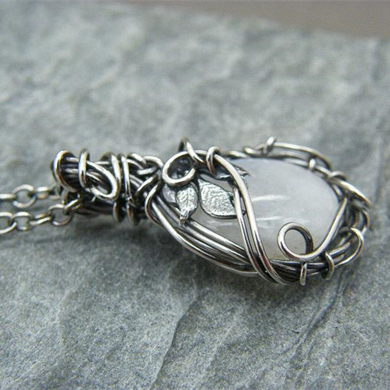 Pendant Necklace Silver Color Chain Crystal Vintage Winding Moonstone Necklaces for Women Female Jewelry Gifts for Girl