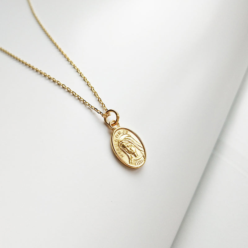 925 Sterling Sliver Oval Virgin Mary Layered Chokers Necklaces Small Disc Pendant Necklaces Simple Statement Choker