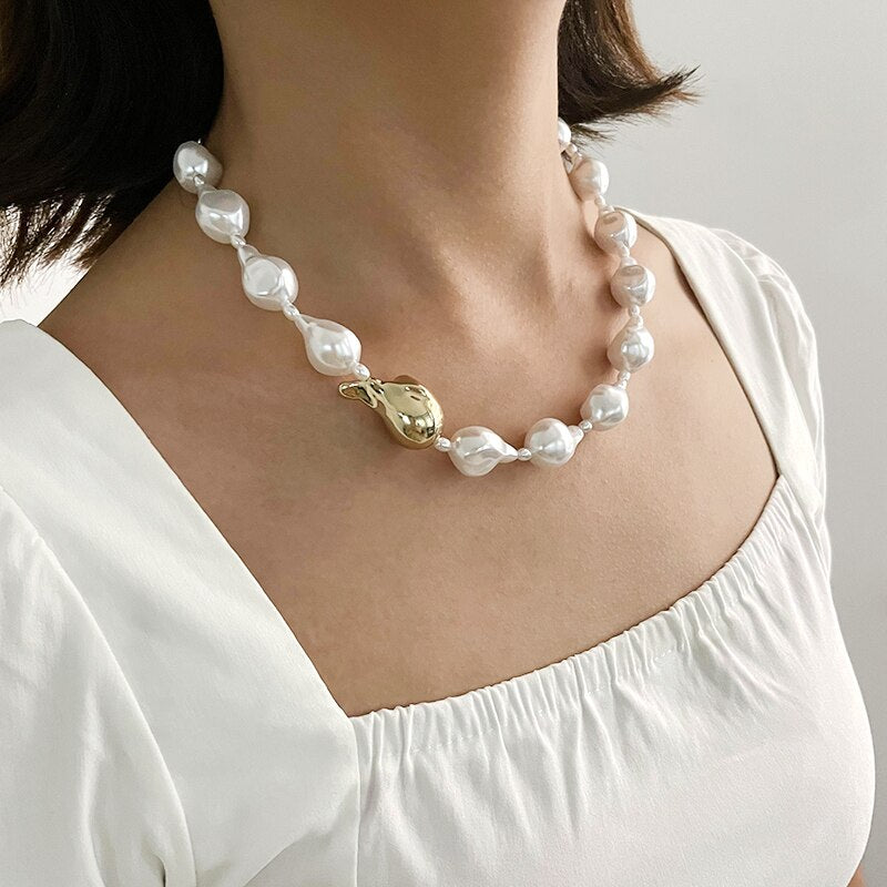 Peri'sBox Big Baroque Imitation Pearl Necklace With Irregular Brass Bead For Women Pearls Beaded Toggle Clasp Necklace