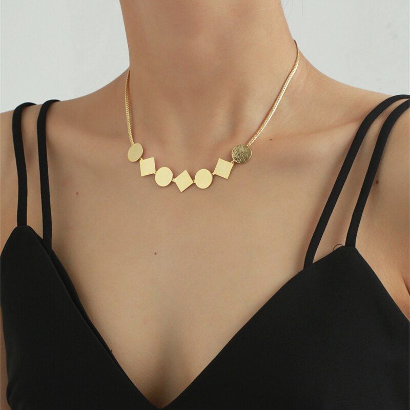 Peri'sBox Gold Color Brushed Coin Choker Necklace Geometrical African Jewelry Thin Herringbone Chains Metal Necklaces 2021 New