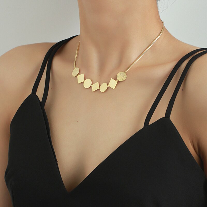 Peri'sBox Gold Color Brushed Coin Choker Necklace Geometrical African Jewelry Thin Herringbone Chains Metal Necklaces 2021 New