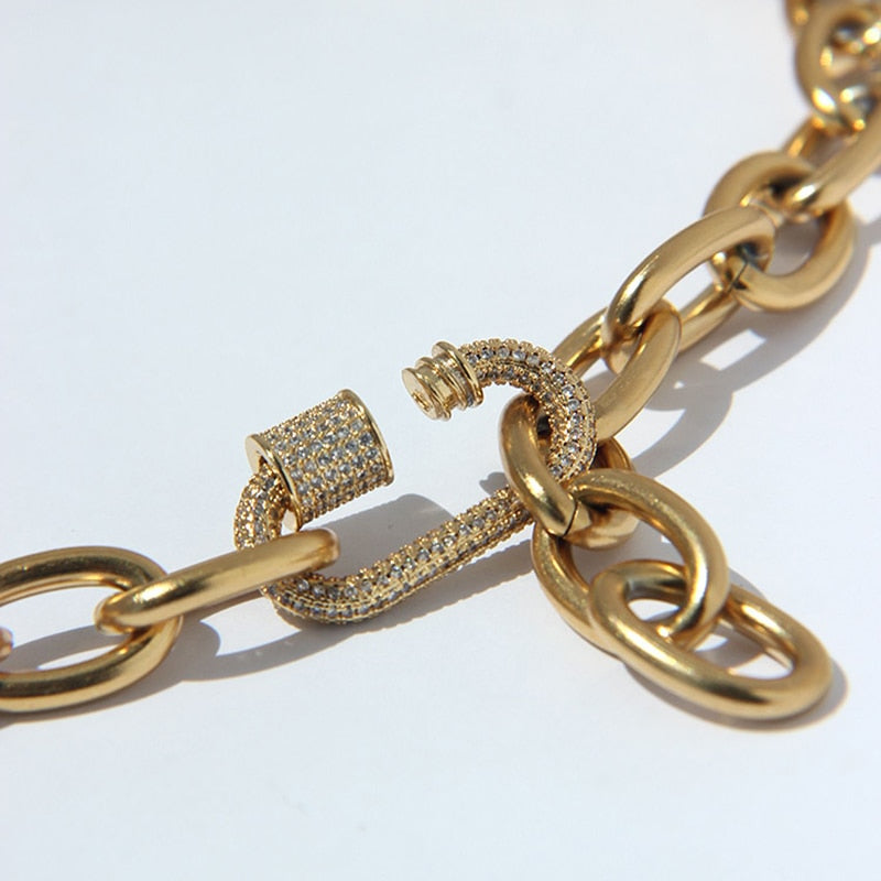Peri'sBox Gold Color Chunky Chain Carabiner Necklace Clip CZ Stone Necklaces for Women Minimalist Choker Necklaces 2021 Jewelry