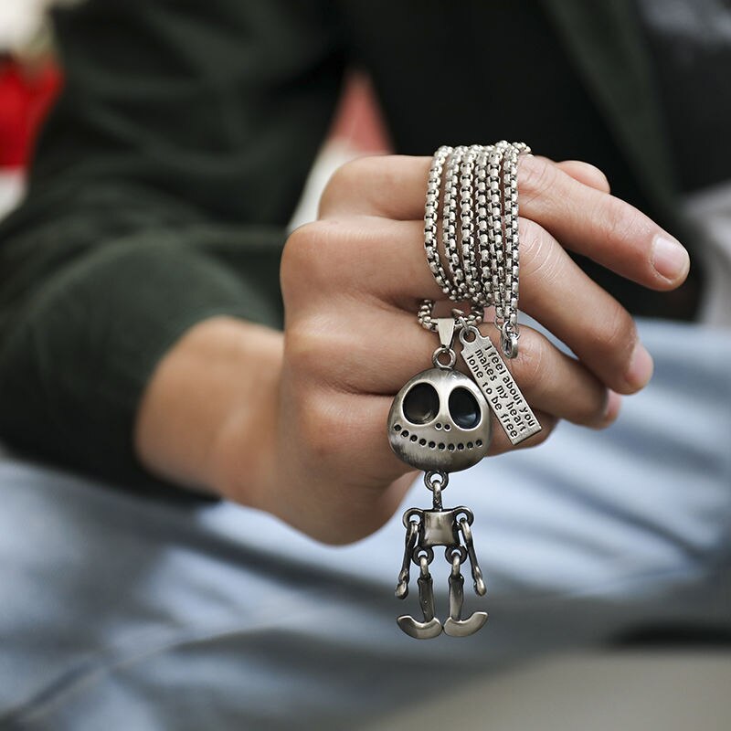 Personality Astronaut Alien Skull Smiley Face Pendant Necklace Men's Retro Punk Hip Hop Accessories Banquet Jewelry Gift Holiday