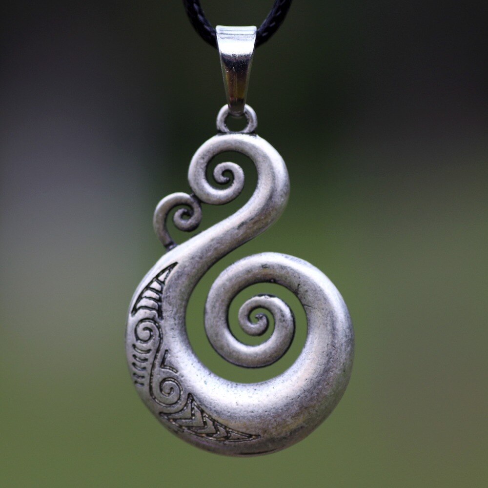 Pikorua Necklace Pendant Maori Twist Mask Manaia Koru Zealand Australia Aboriginal Gift for Men Women Travel Souvenir