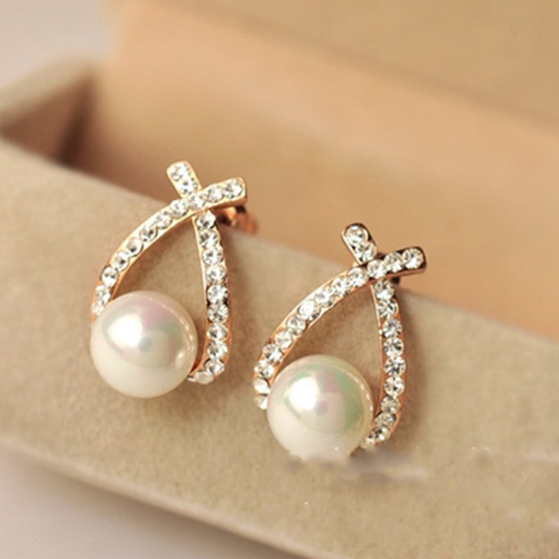 Pleasant shopping! 2020 Gold The Crystal Fashion Stud Earrings Perle Earrings Bou The Pearl Earrings For Women