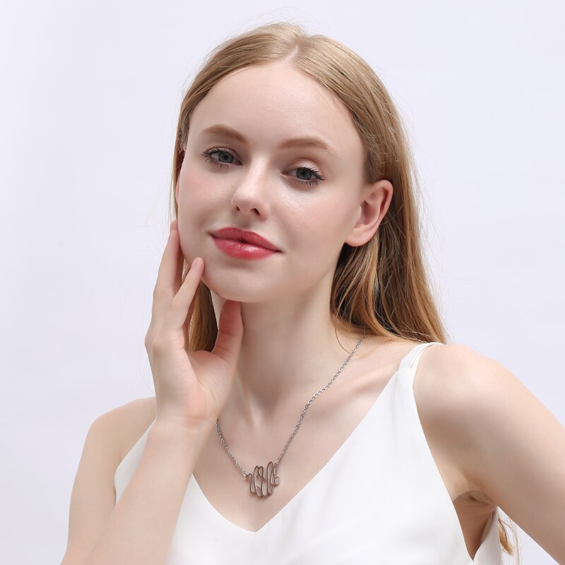 PolishedPlus Customized necklace letter U Baroque style Clavicle Chain simple hollow stainless steel for Women birthday gift