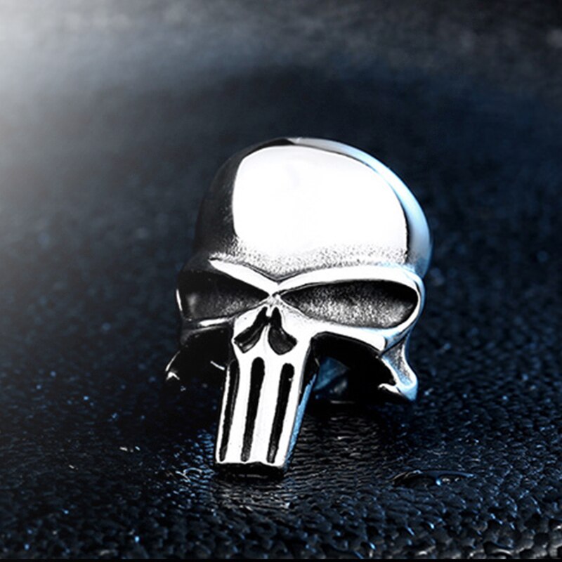 Punisher Skull Shape Ring Men's Ring Retro Metal Horror Ring Accessories Party Jewelry Size 7-13