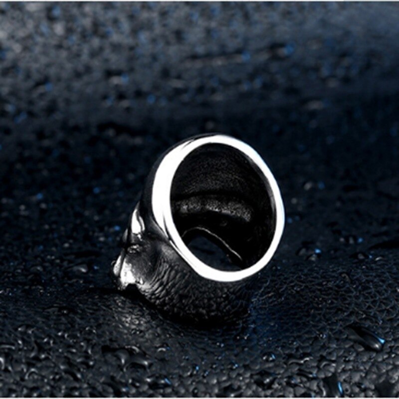 Punisher Skull Shape Ring Men's Ring Retro Metal Horror Ring Accessories Party Jewelry Size 7-13