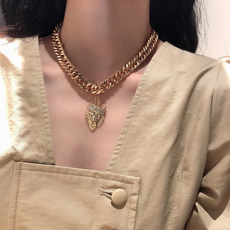 Punk Hip Hop Mens Necklace Crystal Lion Head Pendant Cuban Chain Necklaces for Women Party Choker Birthday Punk Rock Jewelry