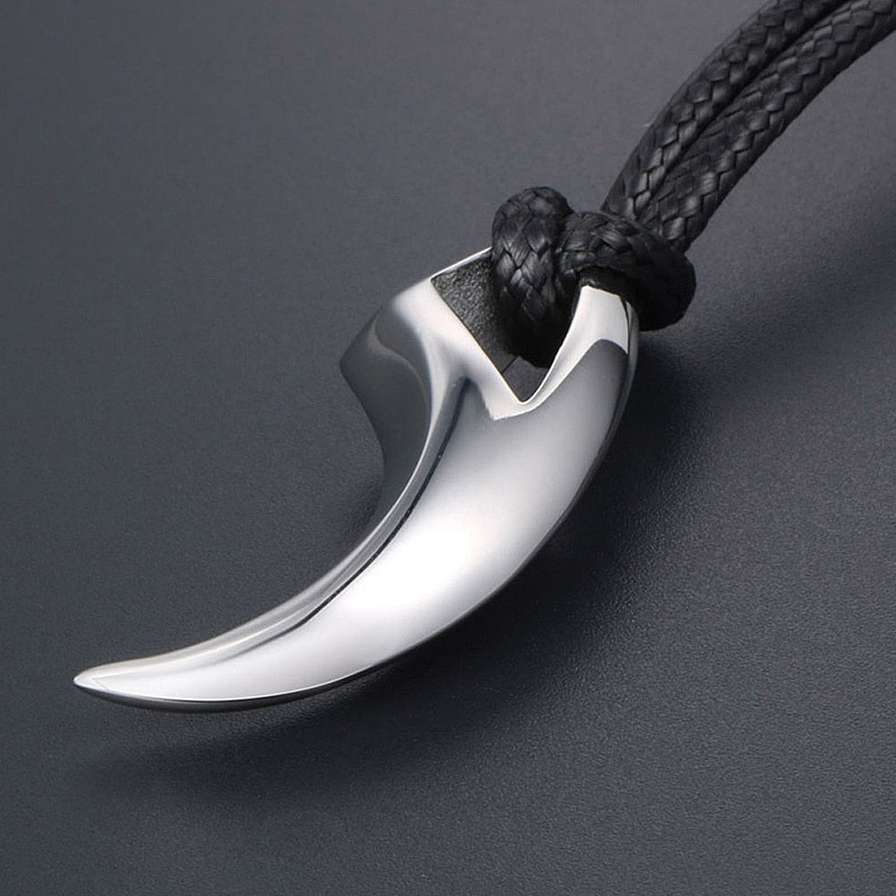 Punk Hip Hop Stainless Steel Crescent Tooth Spike Pendant Necklace Men Women Wolf Tooth Leather Rope Necklace Jewelry