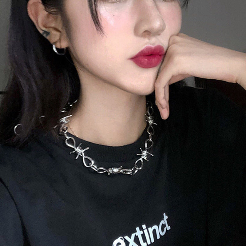 Punk Hip Hop Thorns Cool Choker Necklace Bracelet Vintage Pendant Chain Necklace Unisex Gothic Streetwear Jewelry Gifts