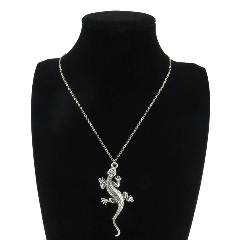 Q2226 Vintage Alloy 73mm Long Animal Cabrite Lizard Pendant Choker Chain Necklace 18&quot; Women Jewelry Supplies