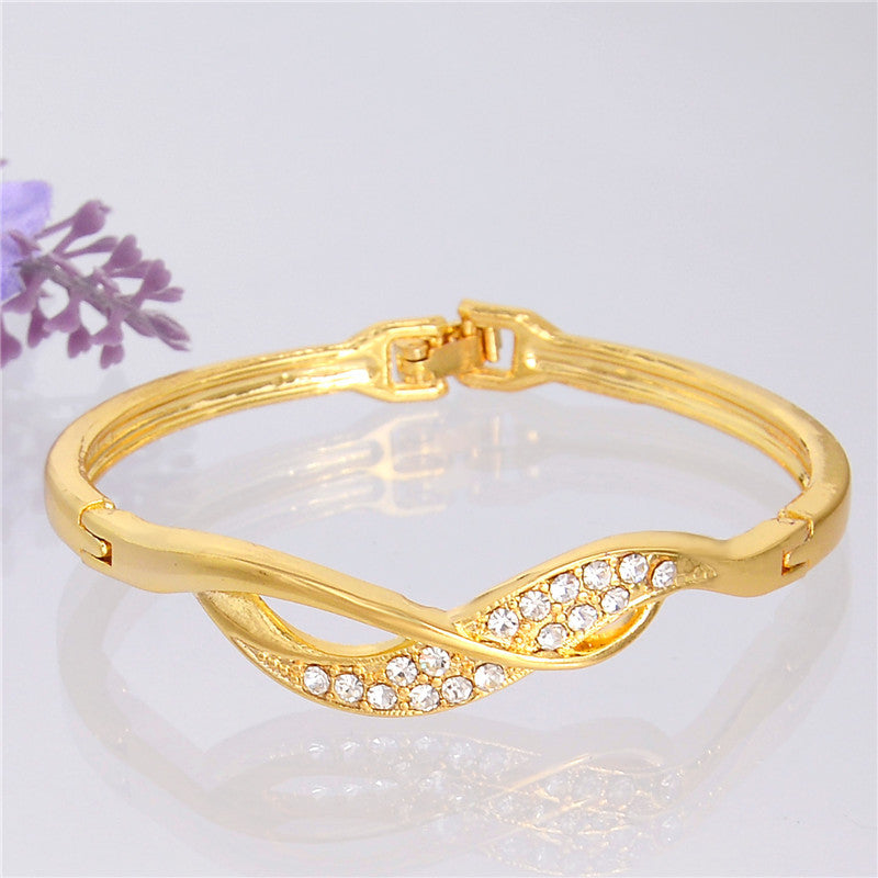 1pc Splendid Gold Color Clear Austrian Fantastic Crystal Sparkling Fine Jewelry Shiny Lady's Bangle