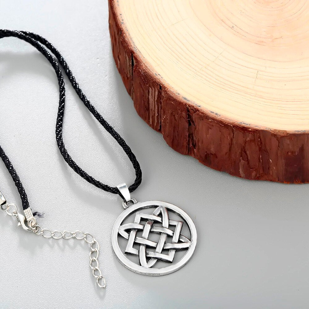 QIMING Cletic Lada Star Necklace Men Slavic Jewelry Necklace Slavic Amulet Women Necklace Amulet American Vintage Necklace