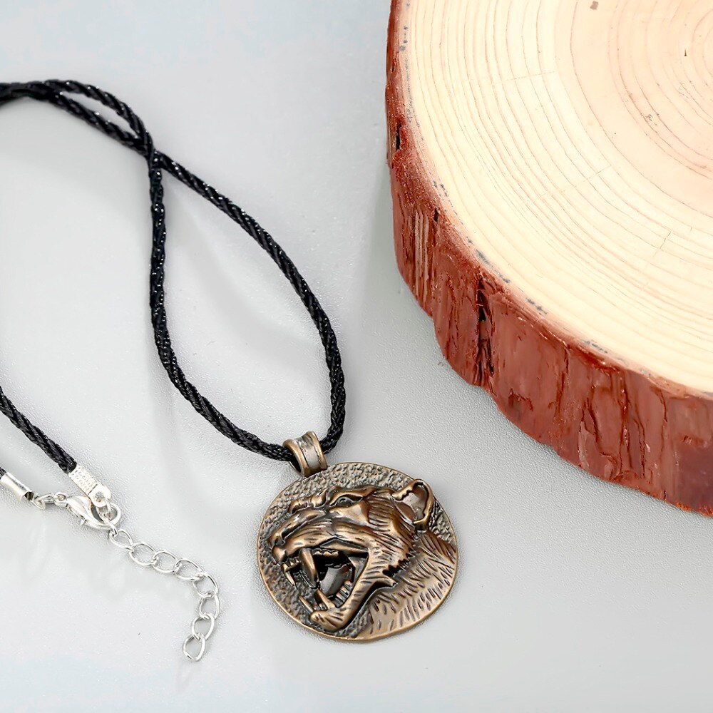 QIMING Vintage Tiger Lion Necklace Men Jewelry Valknut Viking Symbol Panther Head Animal Predator Pendant Necklace Jaguar