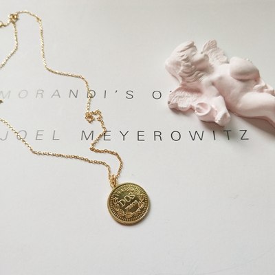 Quality 925 sterling silver queen round card pendants necklace simple wild trendy portrai necklace for women 2020 charm jewelry