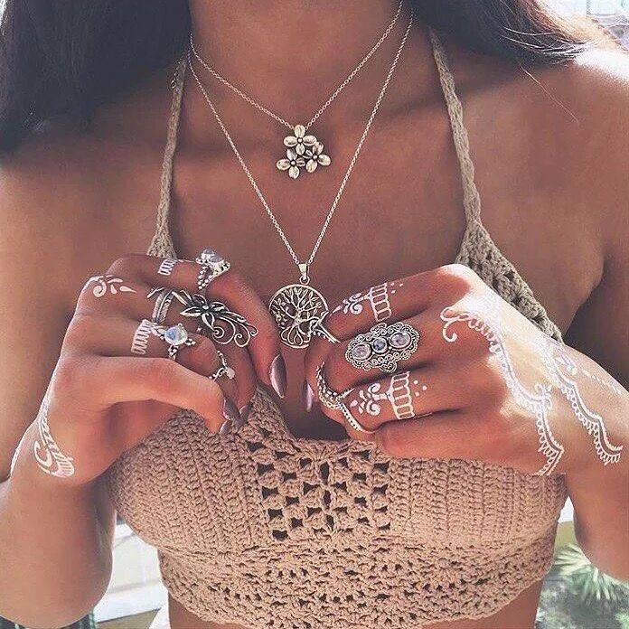 19Style Boho Necklaces for Women Vintage Silver Chain Long Waves Sun Statement Necklace Pendant Bohemian Choker Jewelry