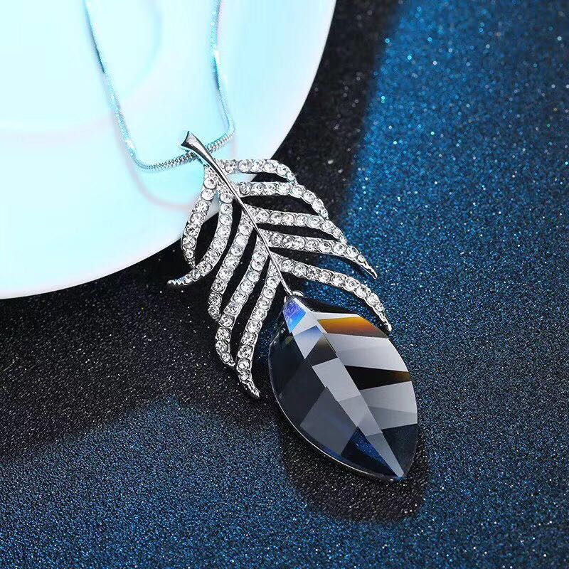 Fashion Choker Women Necklace Jewelry Geometric Crystal Statement Pendant Necklace Silver Color Long Chain Colar 2020
