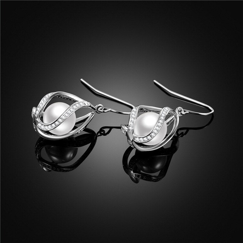 factory direct supply pearl earring / necklace suits female models hot models AliExpress spot