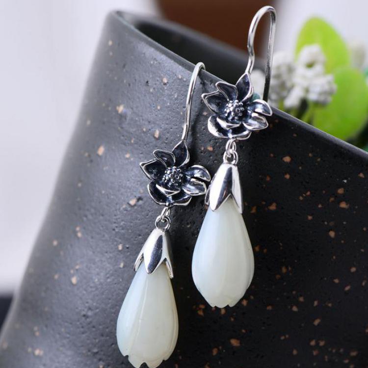 Real 925 Sterling Silver Magnolia Flower Drop Earrings Inlaid Natural White Jade Boucles D'oreilles Fantaisie Pendantes