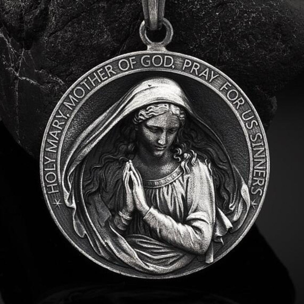 Religious Series Christianity Virgin Mary Prayer Catholic Retro Men and Women Pure Tin Pendant Necklace Tag Chain Necklaces