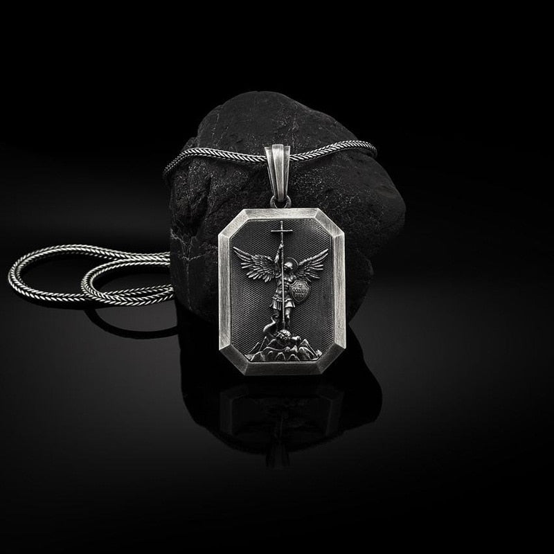 Religious vintage Jewelry on the neck Angel Guardian pure tin pendant necklace men stainless steel chain necklace