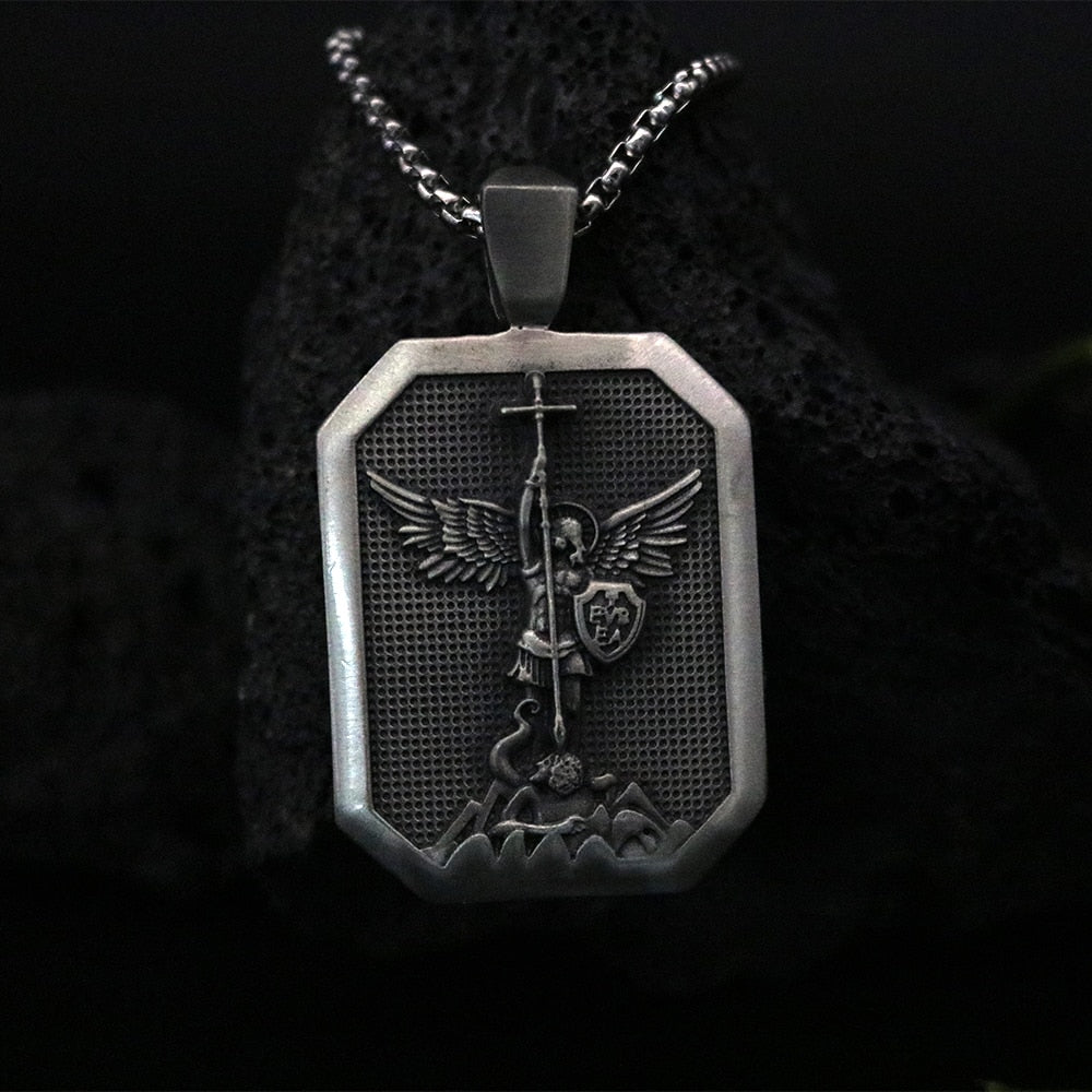 Religious vintage Jewelry on the neck Angel Guardian pure tin pendant necklace men stainless steel chain necklace
