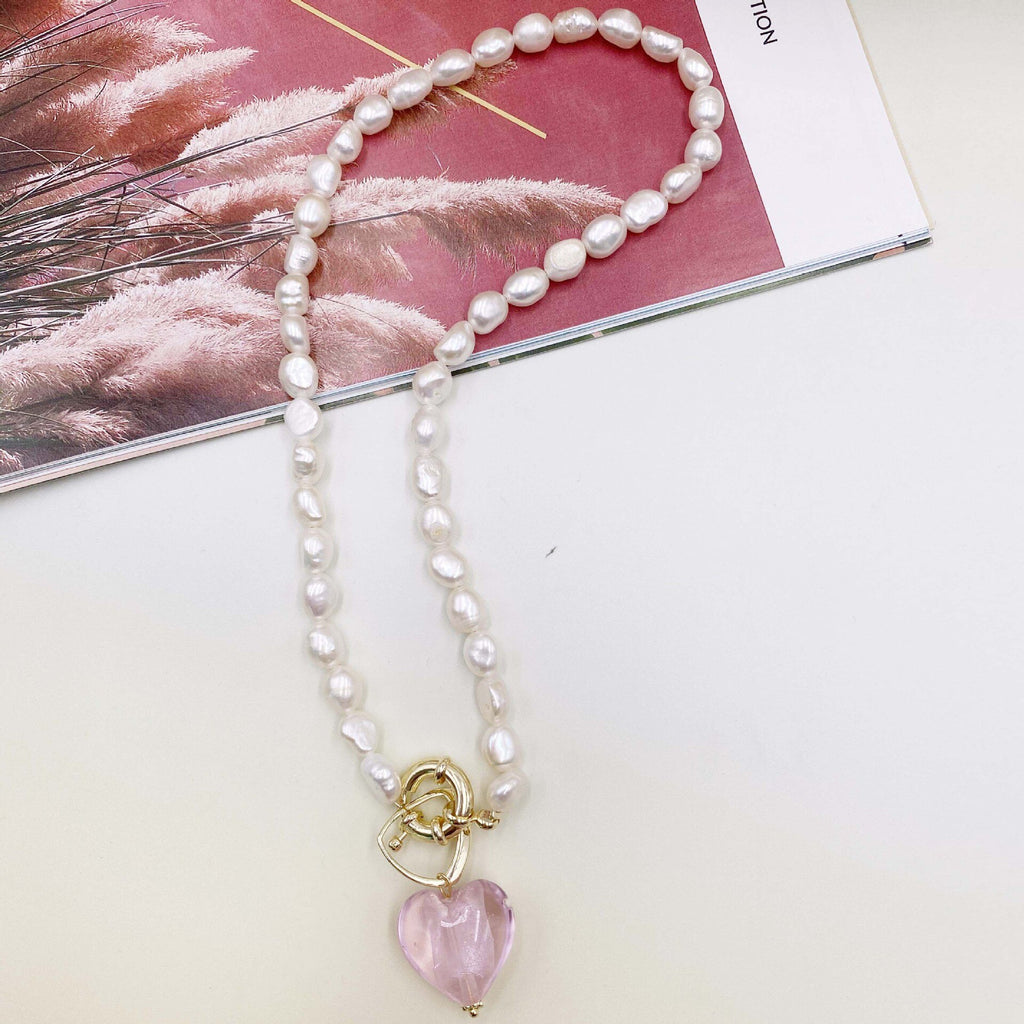 Retro Baroque Irregular Natural Pearl Necklaces for Women Blue Green Color Glass Heart Pendant Chokers Necklace Wedding Jewelry