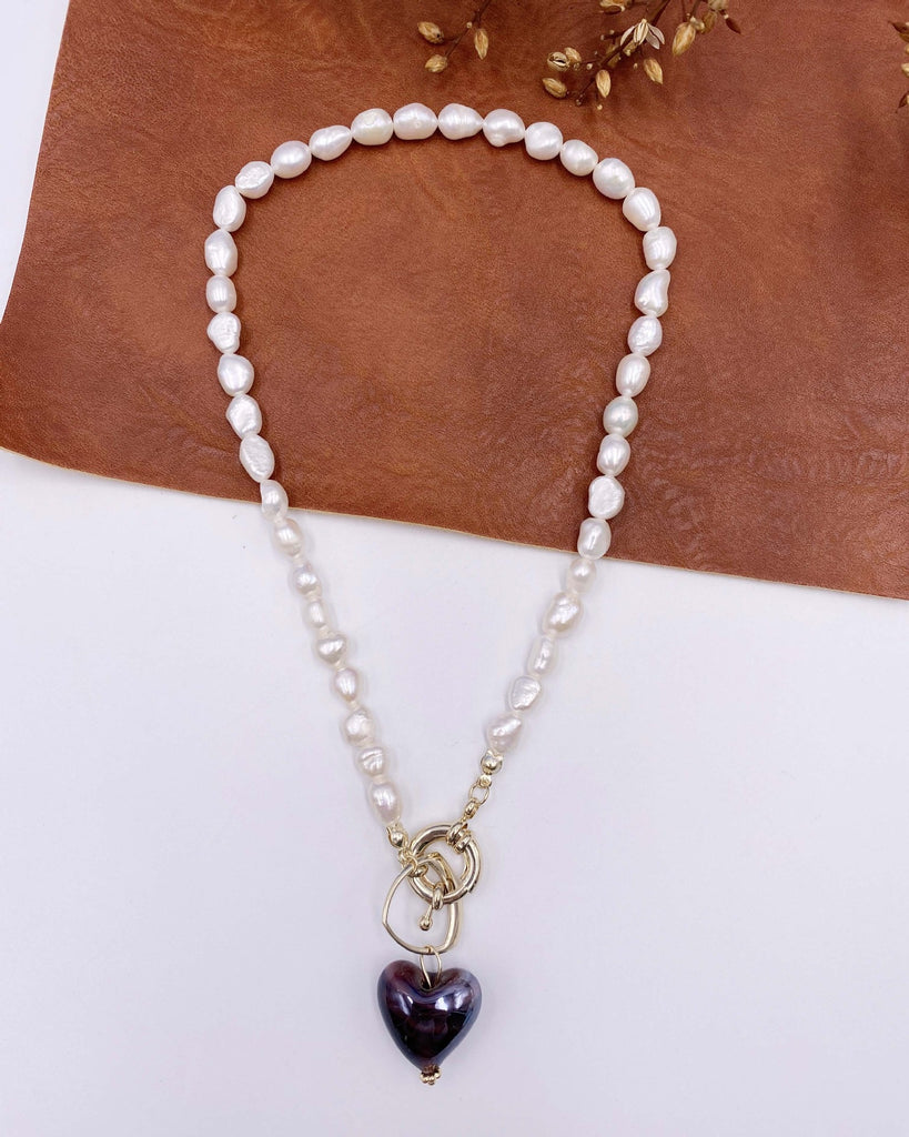 Retro Baroque Irregular Natural Pearl Necklaces for Women Blue Green Color Glass Heart Pendant Chokers Necklace Wedding Jewelry